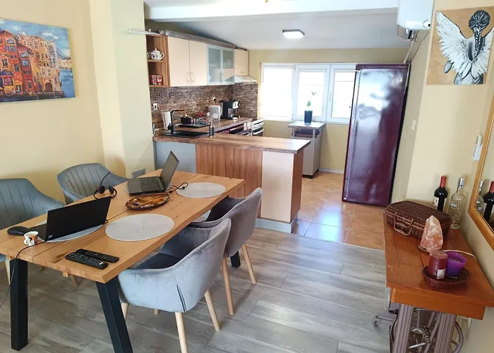 Apartment Arte Casa Burgas City