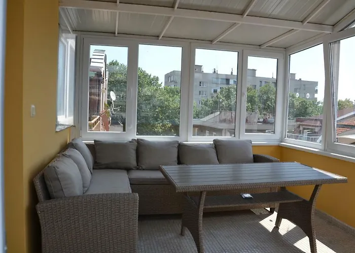 Arte Casa Apartment *